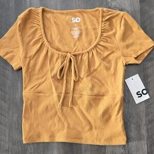 Juniors Cropped Tie-Front Scoop Neck T-Shirt - Size Small